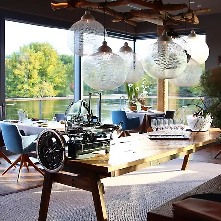 & Restaurant Am 4* Ulma