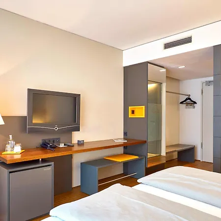 & Restaurant Am Hotel 4*