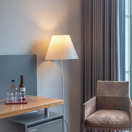 & Restaurant Am 4* Ulm