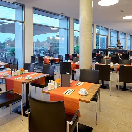 & Restaurant Am فندق 4*