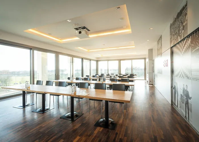 & Restaurant Am Hotel Ulm