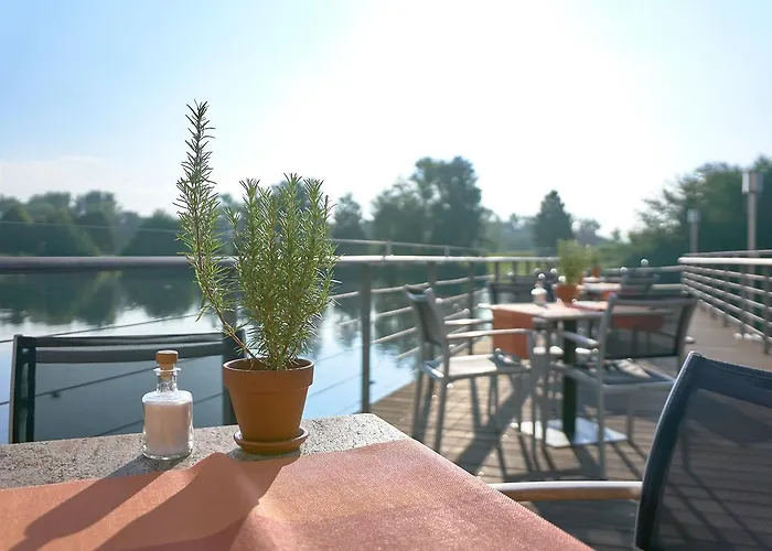 & Restaurant Am 4* Ulm